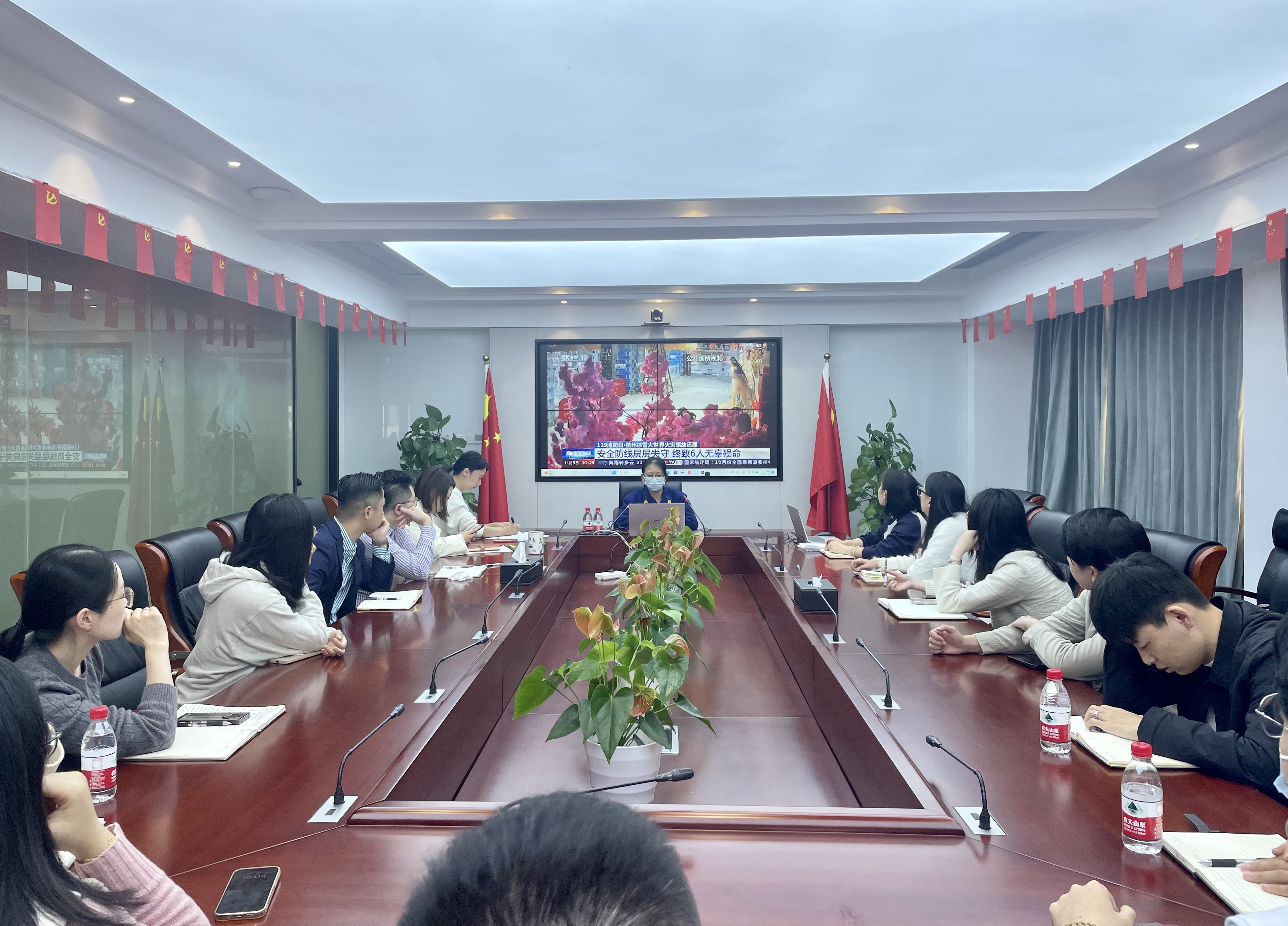 融資租賃公司組織開展消防安全知識培訓(xùn)和合規(guī)經(jīng)營專題學(xué)法培訓(xùn)